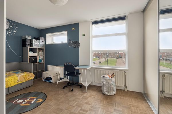 Elzenwede 28, BARENDRECHT