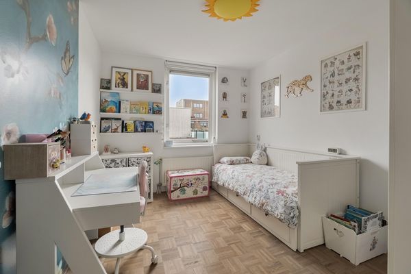 Elzenwede 28, BARENDRECHT