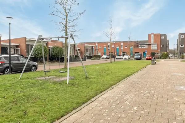 Elzenwede 28, BARENDRECHT