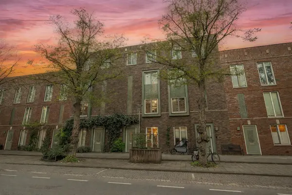 Roentgenstraat 73
