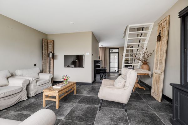 Botter 16, BARENDRECHT