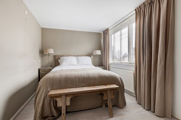 Botter 16, BARENDRECHT