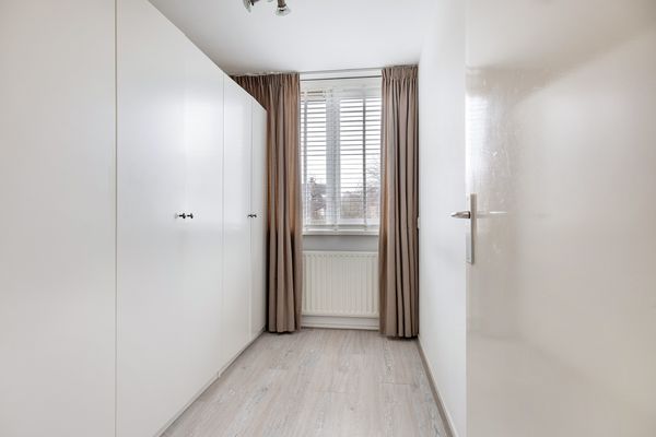 Botter 16, BARENDRECHT