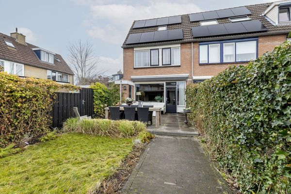 Botter 16, BARENDRECHT