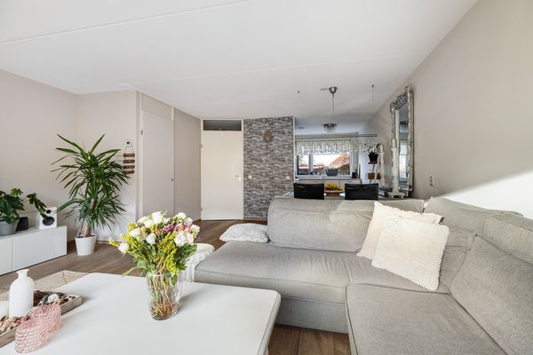 Riedermorgen 79, BARENDRECHT