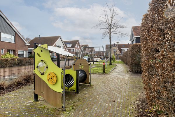 Riedermorgen 79, BARENDRECHT