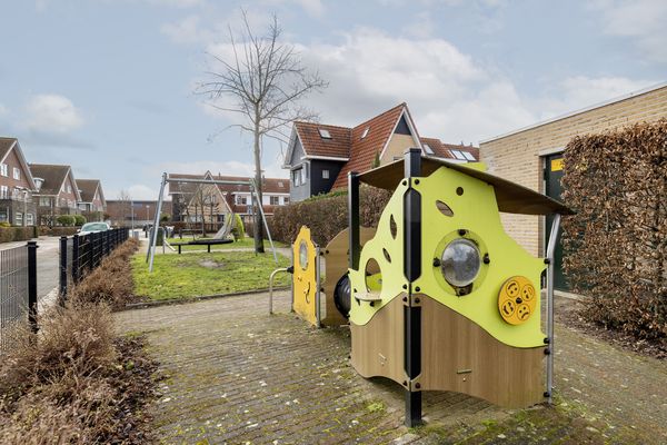 Riedermorgen 79, BARENDRECHT