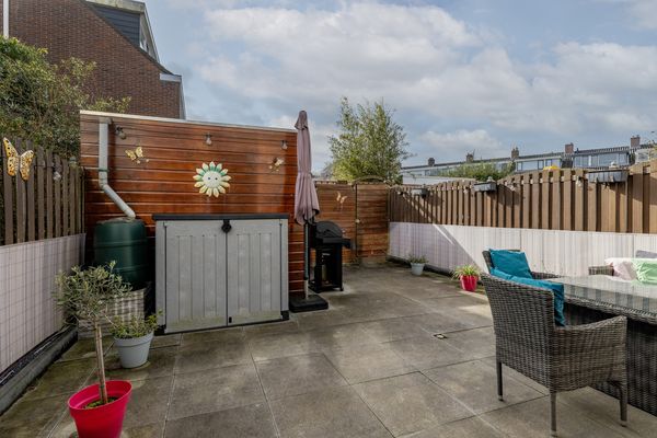 Zwaluwenlaan 52, RHOON