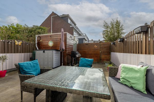 Zwaluwenlaan 52, RHOON