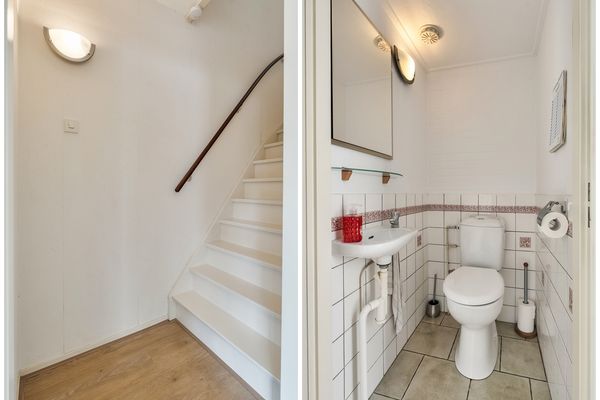 Lijster 1, HOOGVLIET ROTTERDAM