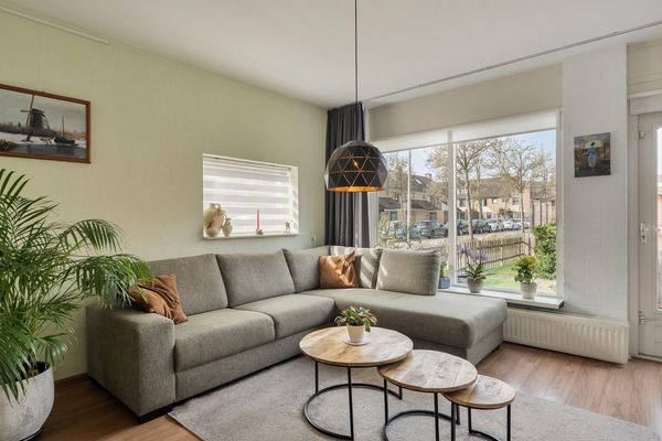 Lijster 1, HOOGVLIET ROTTERDAM