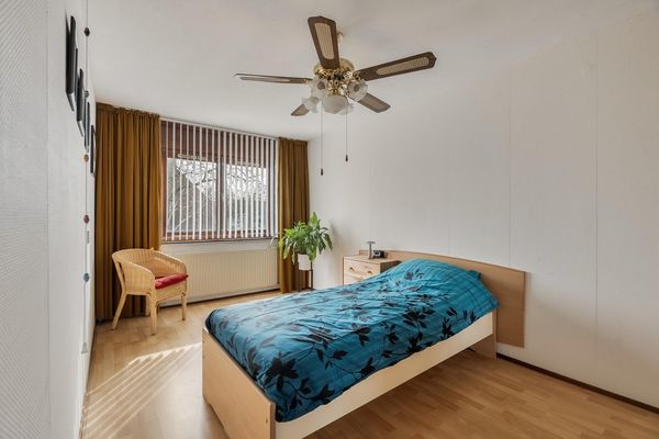 Lijster 1, HOOGVLIET ROTTERDAM