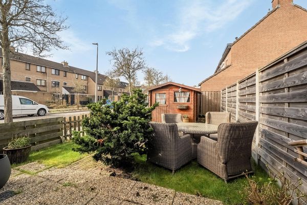 Lijster 1, HOOGVLIET ROTTERDAM