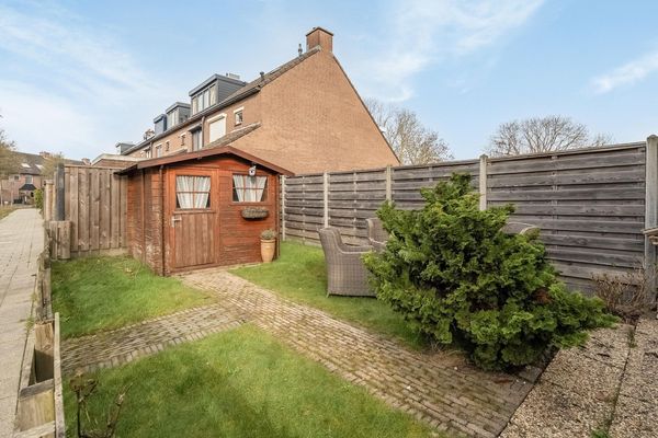 Lijster 1, HOOGVLIET ROTTERDAM