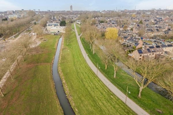 Lijster 1, HOOGVLIET ROTTERDAM