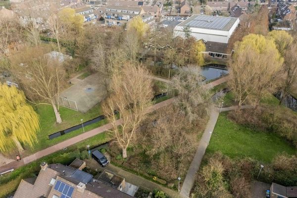 Lijster 1, HOOGVLIET ROTTERDAM