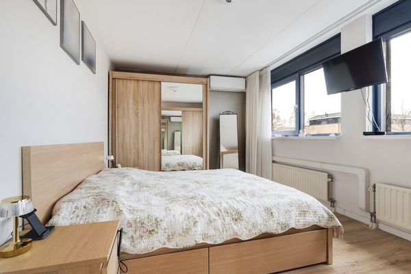 Cantatelaan 27, BARENDRECHT