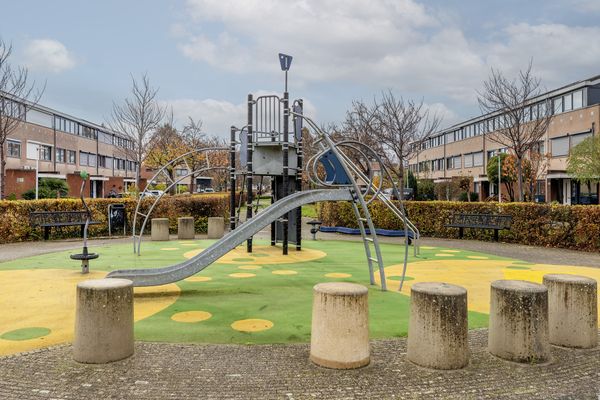 Cantatelaan 27, BARENDRECHT