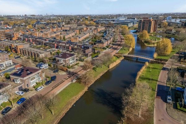 Meerwedesingel 68, BARENDRECHT