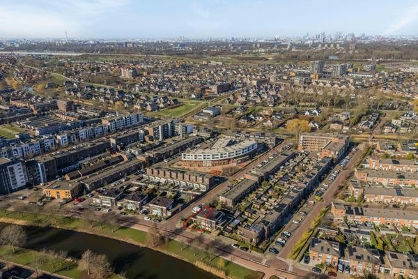 Meerwedesingel 68, BARENDRECHT