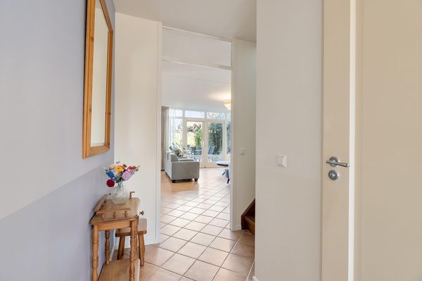 Meerwedesingel 68, BARENDRECHT