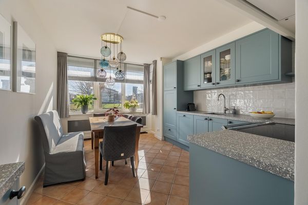 Meerwedesingel 68, BARENDRECHT