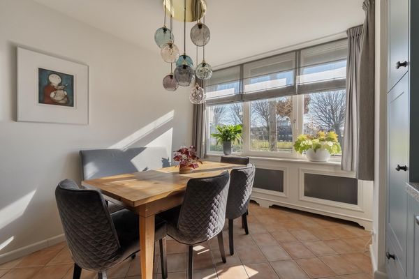 Meerwedesingel 68, BARENDRECHT