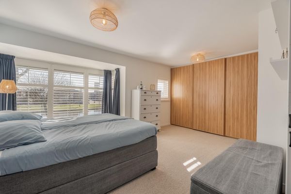 Meerwedesingel 68, BARENDRECHT