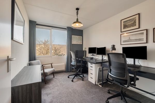 Meerwedesingel 68, BARENDRECHT