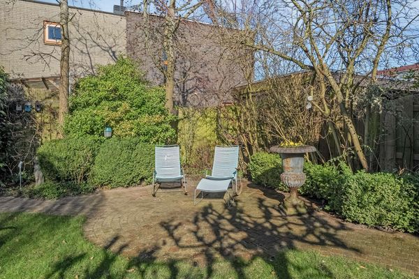 Meerwedesingel 68, BARENDRECHT