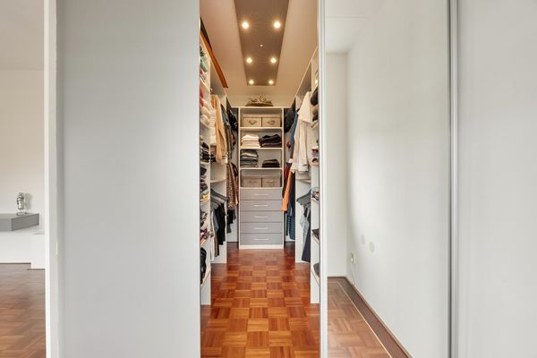 Riedergaarde 12, BARENDRECHT