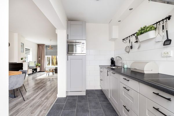 Aveling 83B, HOOGVLIET ROTTERDAM