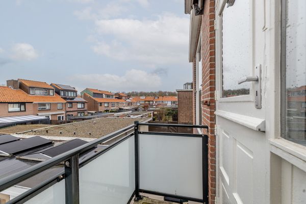 Aveling 83B, HOOGVLIET ROTTERDAM