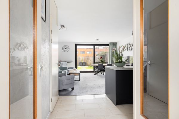 Schiermonnikoog 8, BARENDRECHT