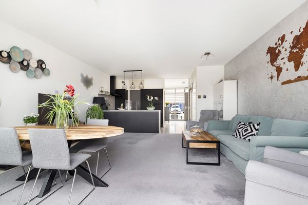 Schiermonnikoog 8, BARENDRECHT