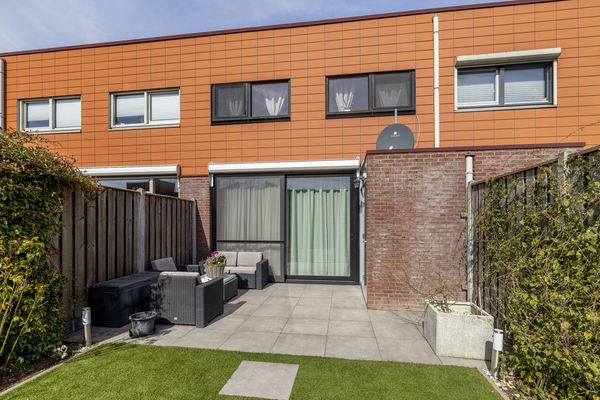 Schiermonnikoog 8, BARENDRECHT