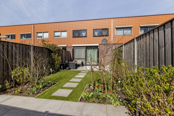 Schiermonnikoog 8, BARENDRECHT