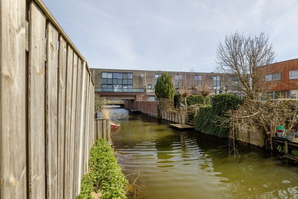 Schiermonnikoog 8, BARENDRECHT