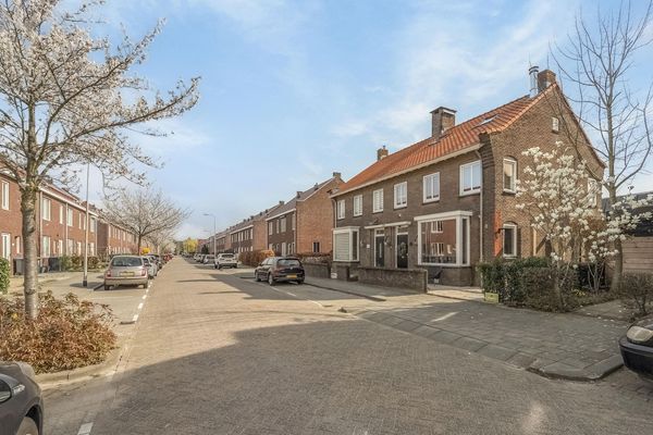 Nassaustraat 237, RIDDERKERK