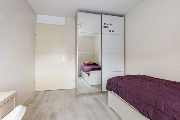 Eikenwede 111, BARENDRECHT