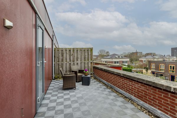 Eikenwede 111, BARENDRECHT