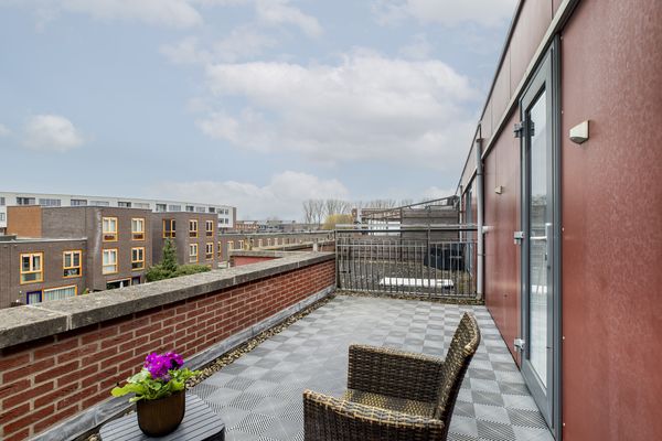 Eikenwede 111, BARENDRECHT