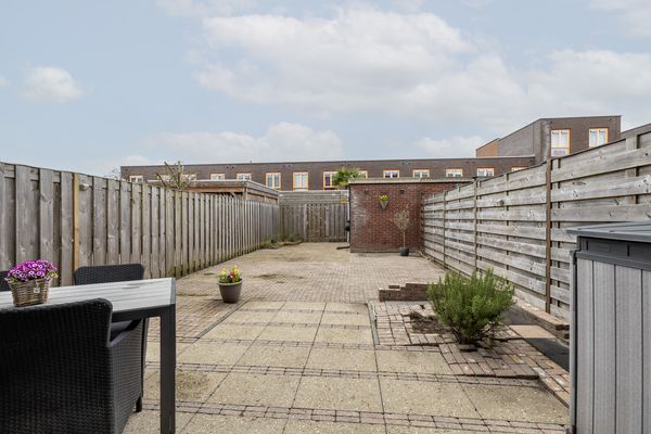 Eikenwede 111, BARENDRECHT