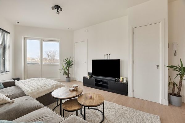 Lorentzplein 2B 3, SCHIEDAM