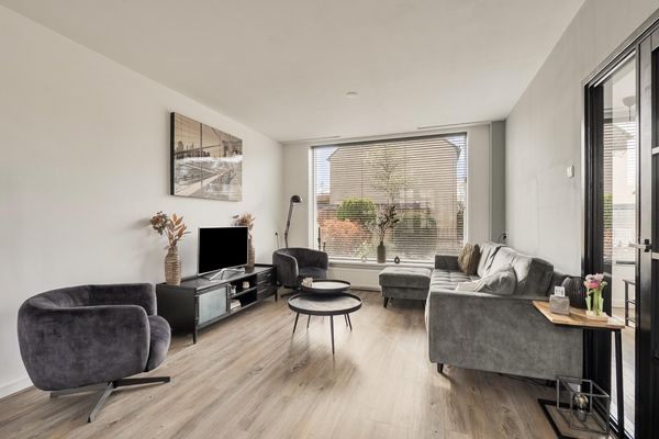 Akkerwinde 8, BARENDRECHT