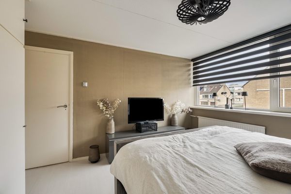 Akkerwinde 8, BARENDRECHT