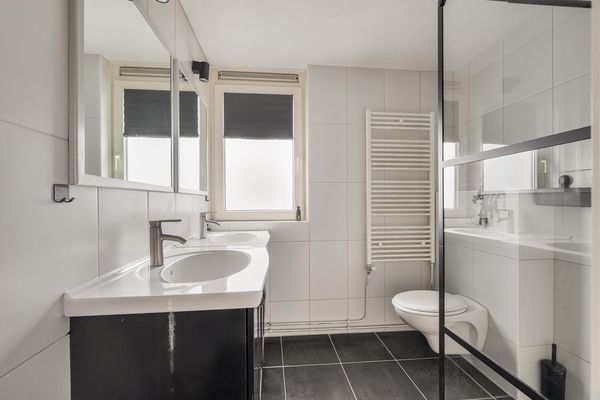 Akkerwinde 8, BARENDRECHT