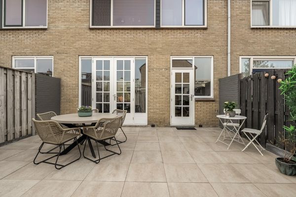 Akkerwinde 8, BARENDRECHT