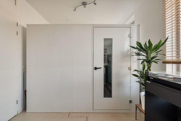 Maashaven N.z. 525, ROTTERDAM