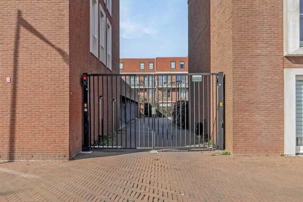 Maashaven N.z. 525, ROTTERDAM